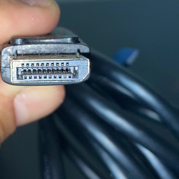 StarTech.com 6.5FT DisplayPort to HDMI Cable Black - Picture 4 of 8